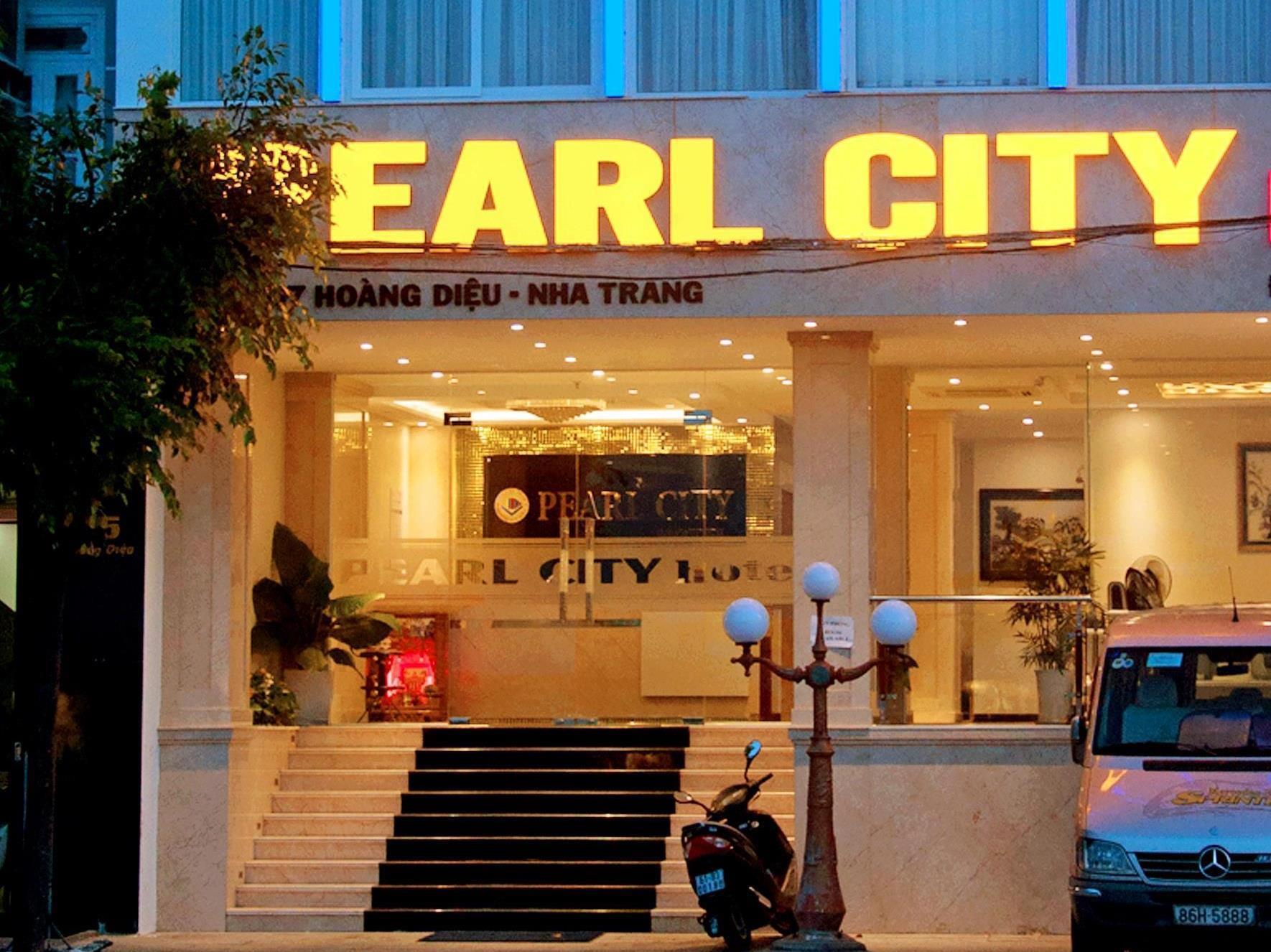 Pearl City Hotel На Транг Екстериор снимка